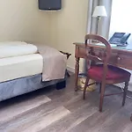 Cityline Klassik Altstadt מלון 4*