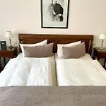מלון Cityline Klassik Altstadt 4*
