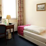 Cityline Klassik Altstadt מלון 4*