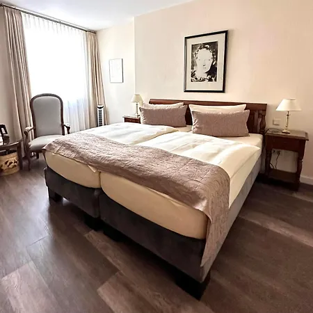 מלון Cityline Klassik Altstadt