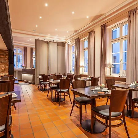 Cityline Klassik Altstadt מלון